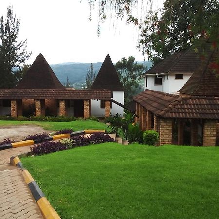 White Horse Inn Kabale المظهر الخارجي الصورة