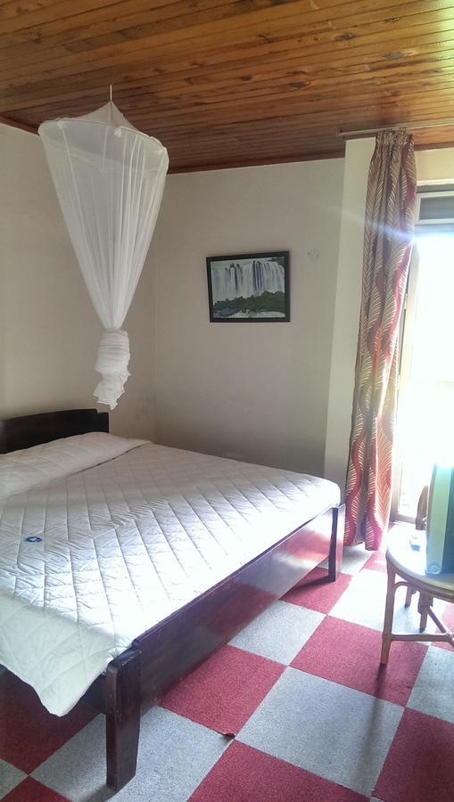 White Horse Inn Kabale المظهر الخارجي الصورة